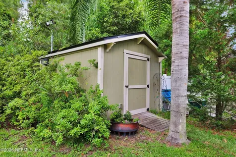 40 Thorton Court St. Johns FL 32259