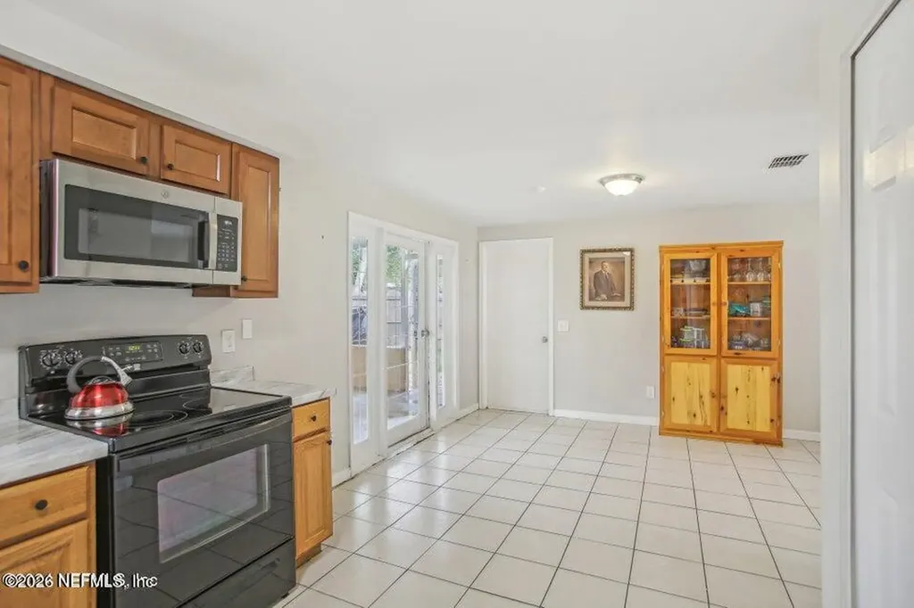2704 Tina Lane Middleburg FL 32068