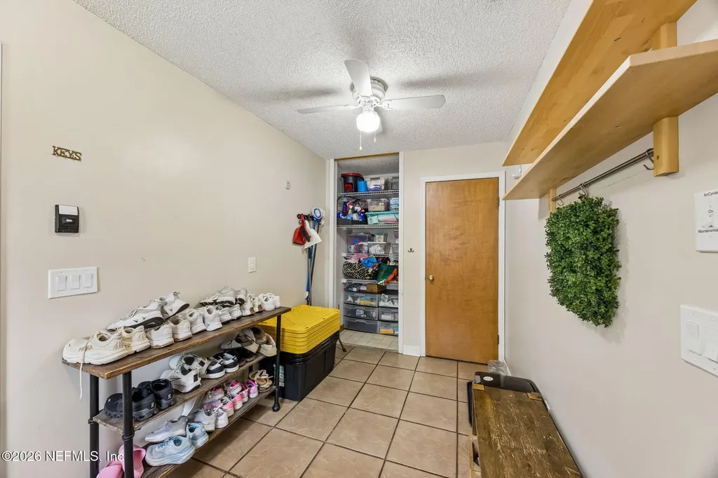 9089 Forgemaker Court Jacksonville FL 32244