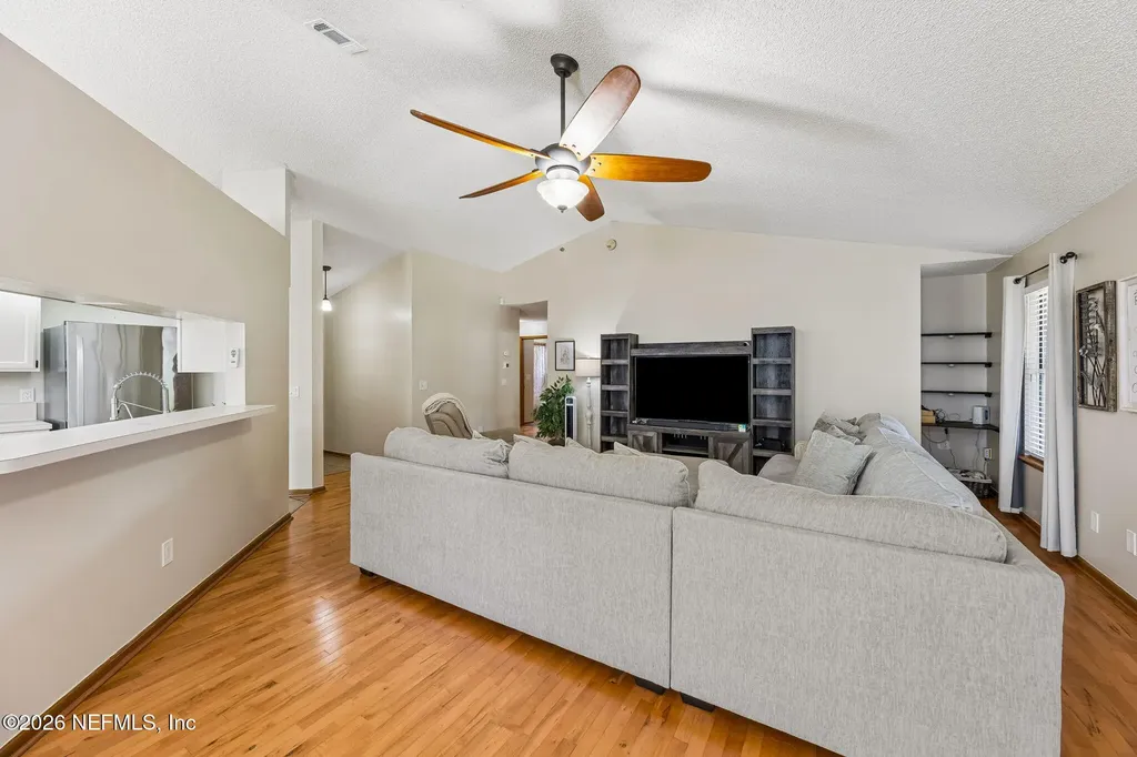 9089 Forgemaker Court Jacksonville FL 32244