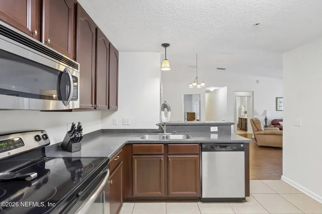 7039 Deer Lodge Circle Jacksonville FL 32256