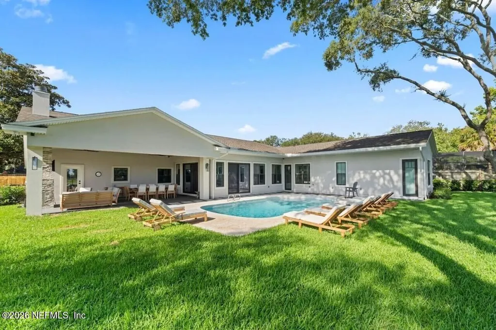 19 Fairway Lane Jacksonville Beach FL 32250