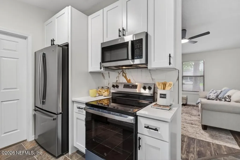 1807 Shannon Lake Drive Middleburg FL 32068