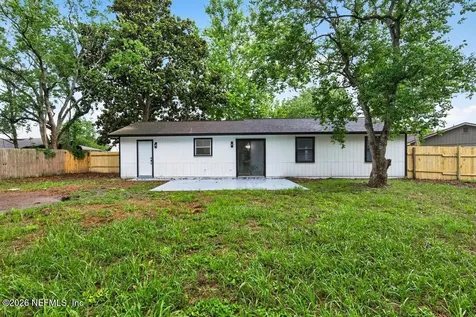 1807 Shannon Lake Drive Middleburg FL 32068