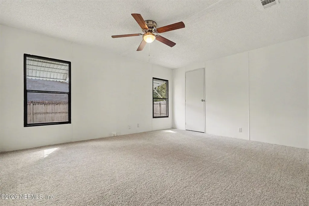 7624 Timberwood Drive Jacksonville FL 32256
