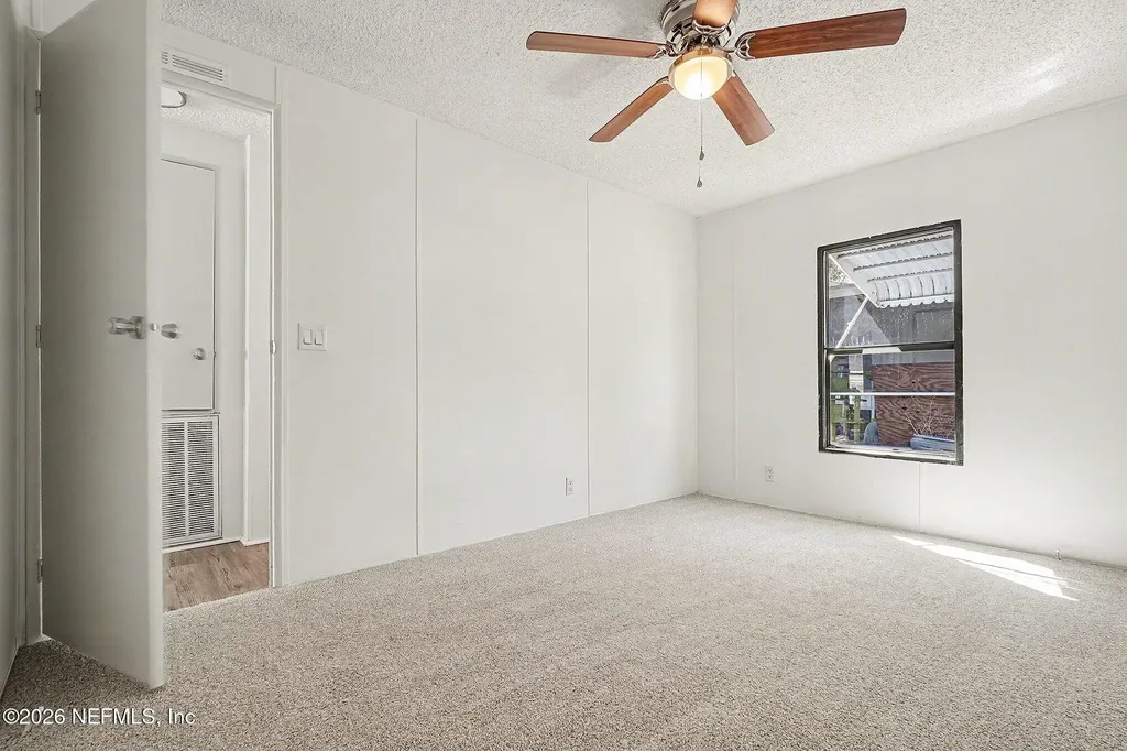 7624 Timberwood Drive Jacksonville FL 32256