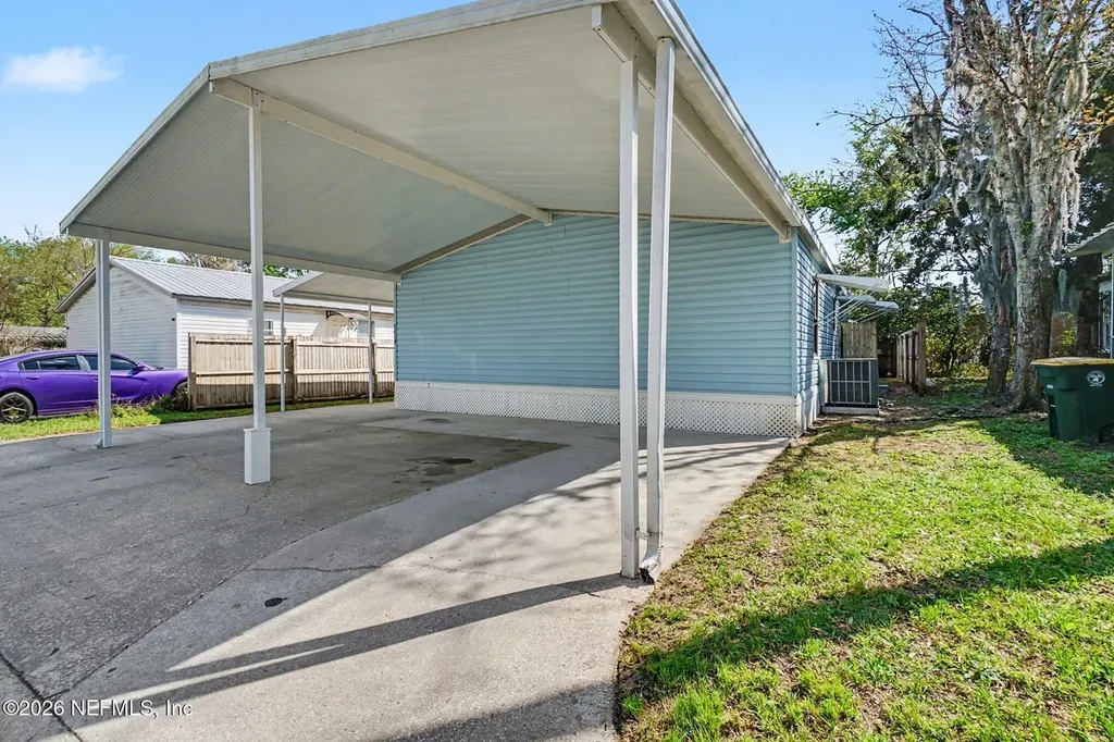 7624 Timberwood Drive Jacksonville FL 32256