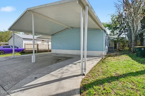 7624 Timberwood Drive Jacksonville FL 32256