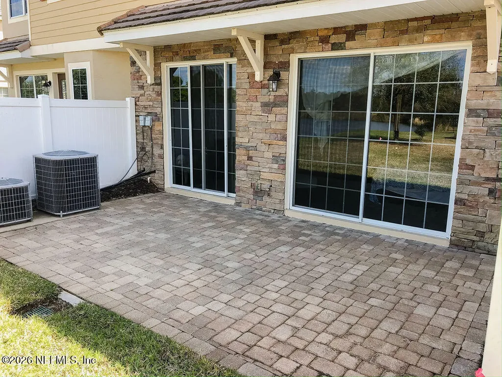 523 Hedgewood Drive St. Augustine FL 32092