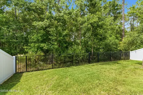 138 Meadow Creek Drive St. Johns FL 32259