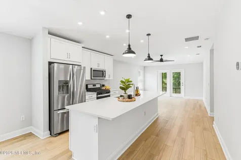 138 Meadow Creek Drive St. Johns FL 32259