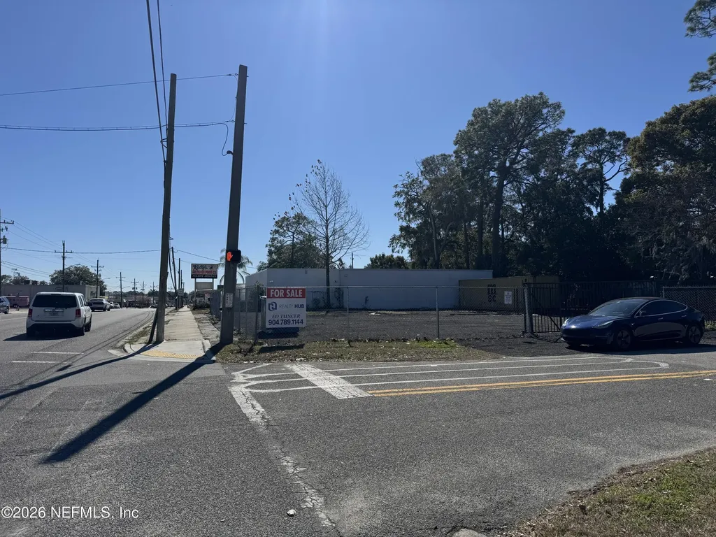 1720 University Boulevard N Jacksonville FL 32211