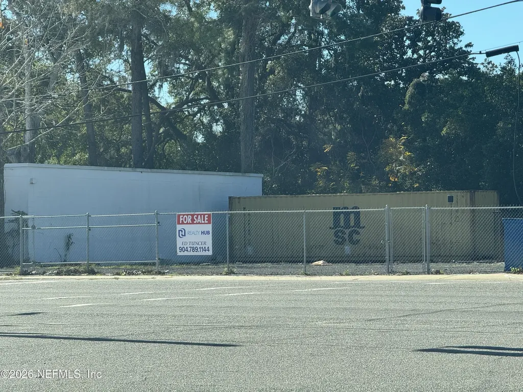 1720 University Boulevard N Jacksonville FL 32211