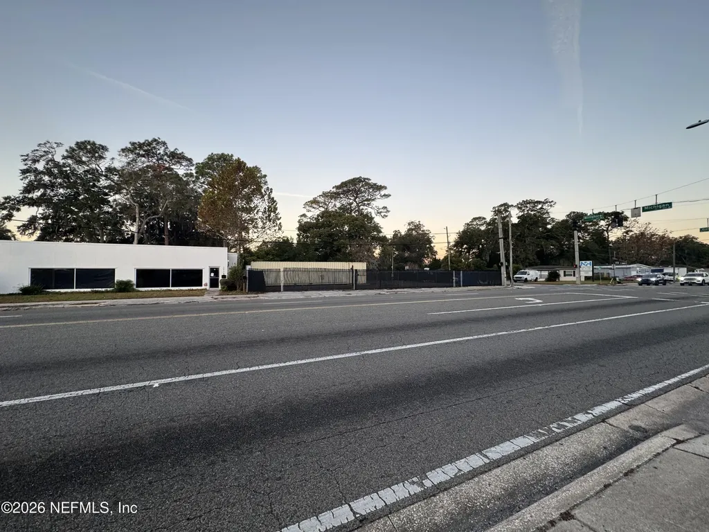 1720 University Boulevard N Jacksonville FL 32211