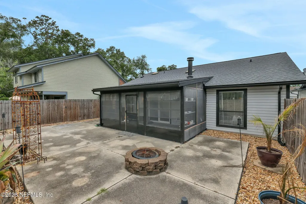 1969 Birch Run Run W Orange Park FL 32073