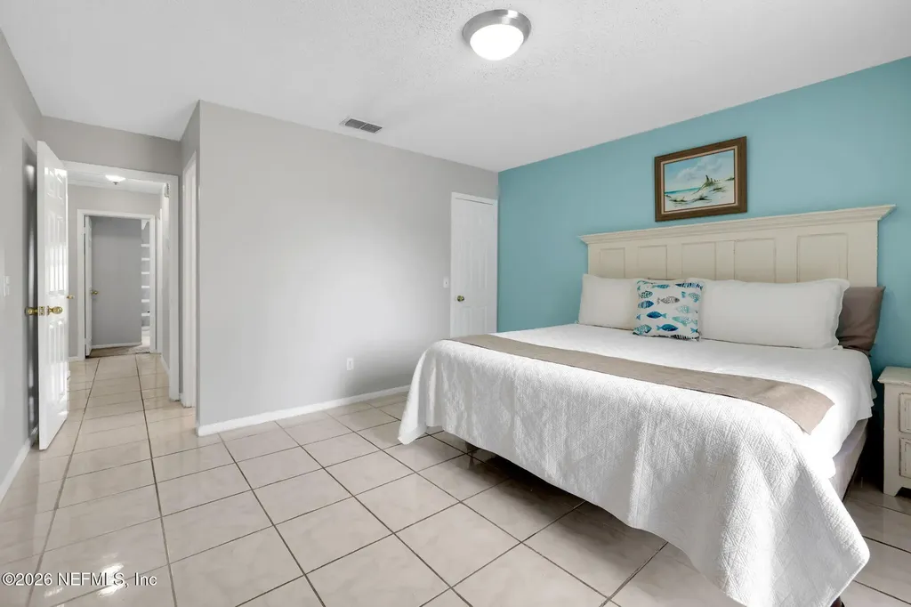 1969 Birch Run Run W Orange Park FL 32073