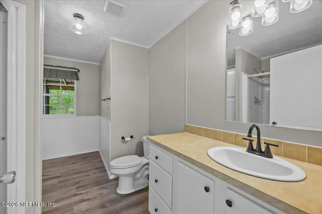 127 Red Oak Lane Hollister FL 32147