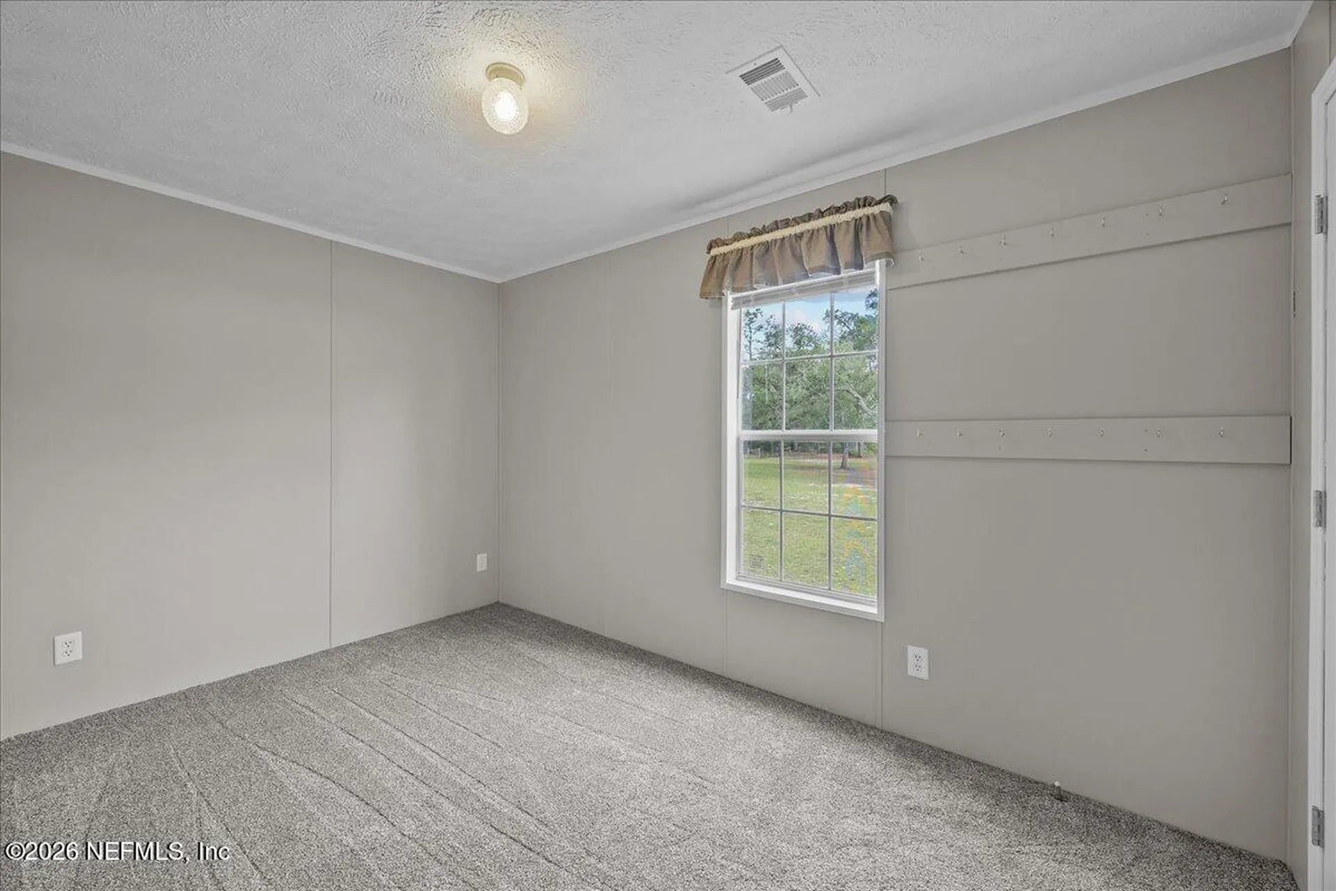 127 Red Oak Lane Hollister FL 32147