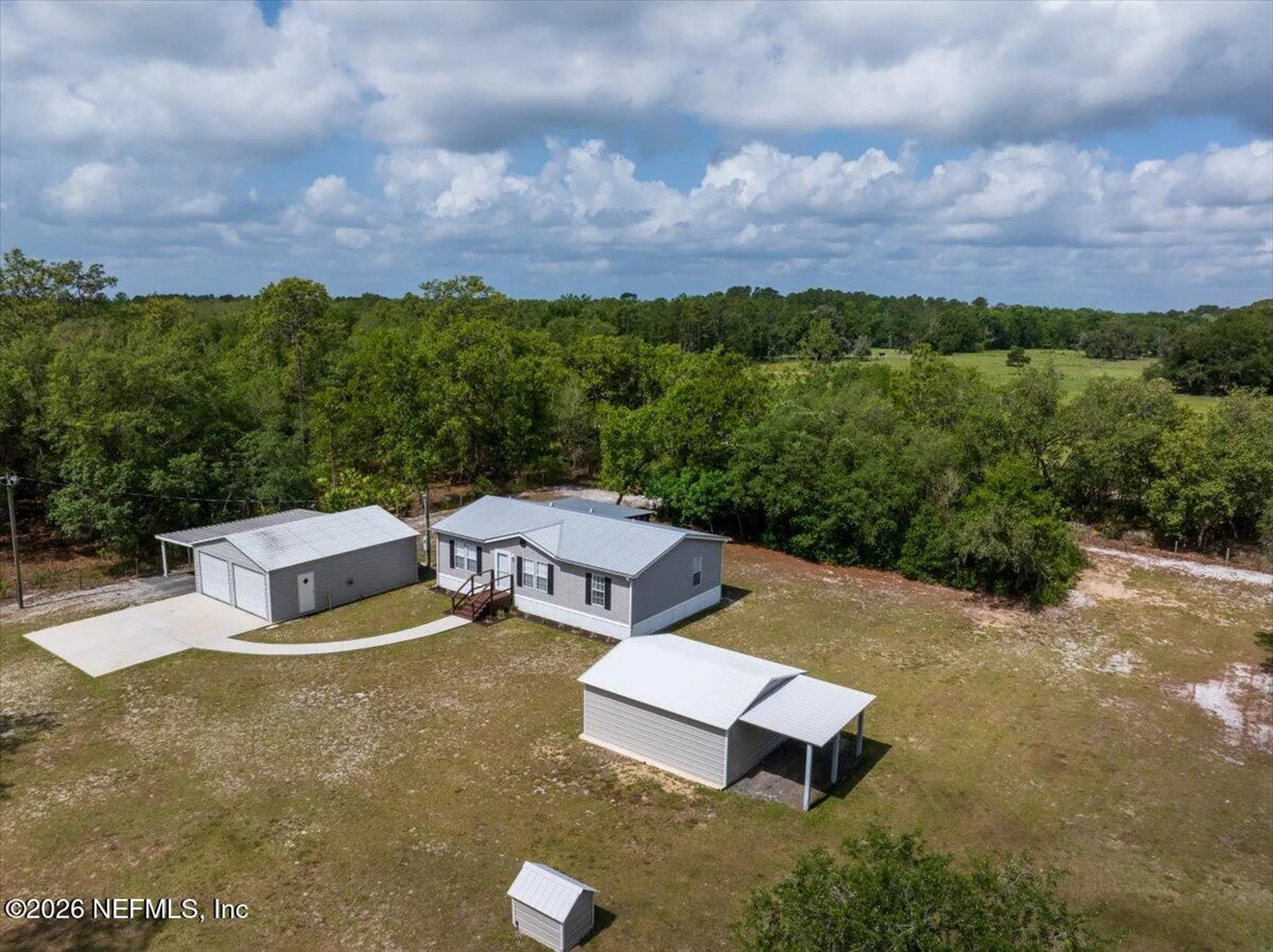 127 Red Oak Lane Hollister FL 32147