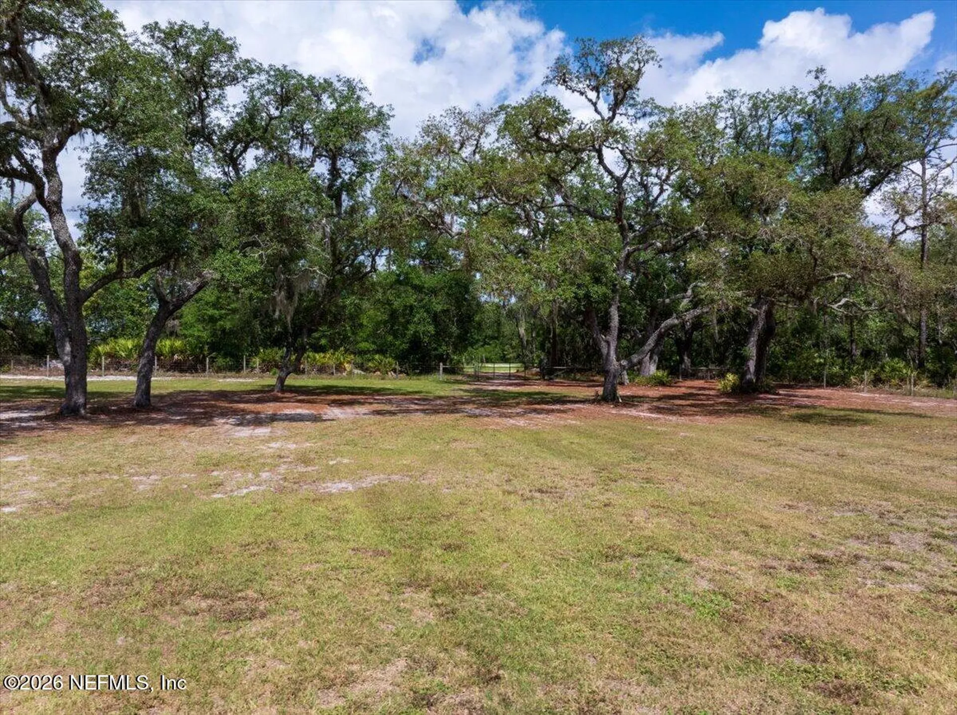 127 Red Oak Lane Hollister FL 32147