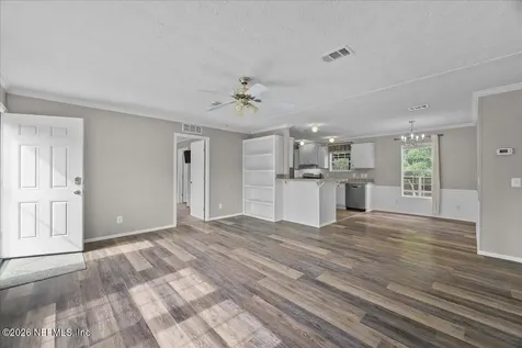 127 Red Oak Lane Hollister FL 32147
