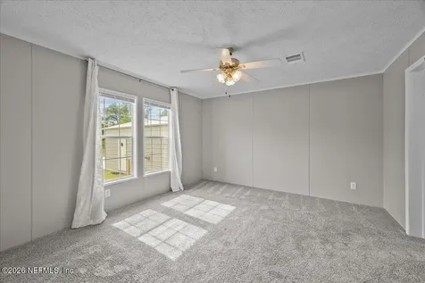 127 Red Oak Lane Hollister FL 32147