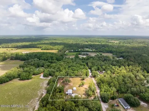 127 Red Oak Lane Hollister FL 32147