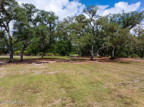 127 Red Oak Lane Hollister FL 32147
