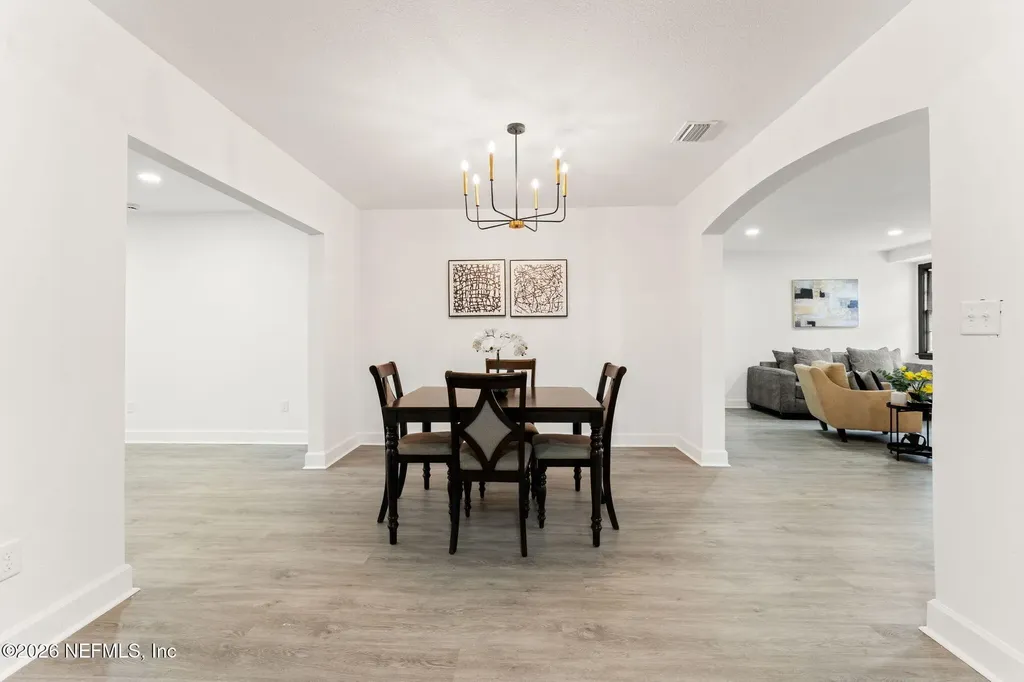 2131 Redfern Road Jacksonville FL 32207