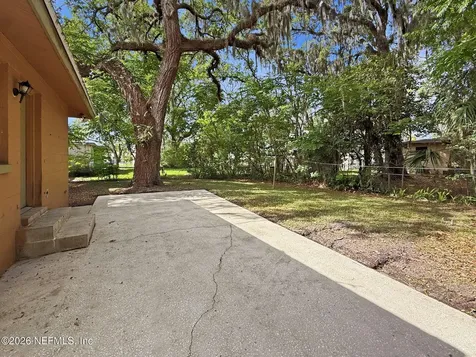 5516 Ahmad Drive N Jacksonville FL 32209