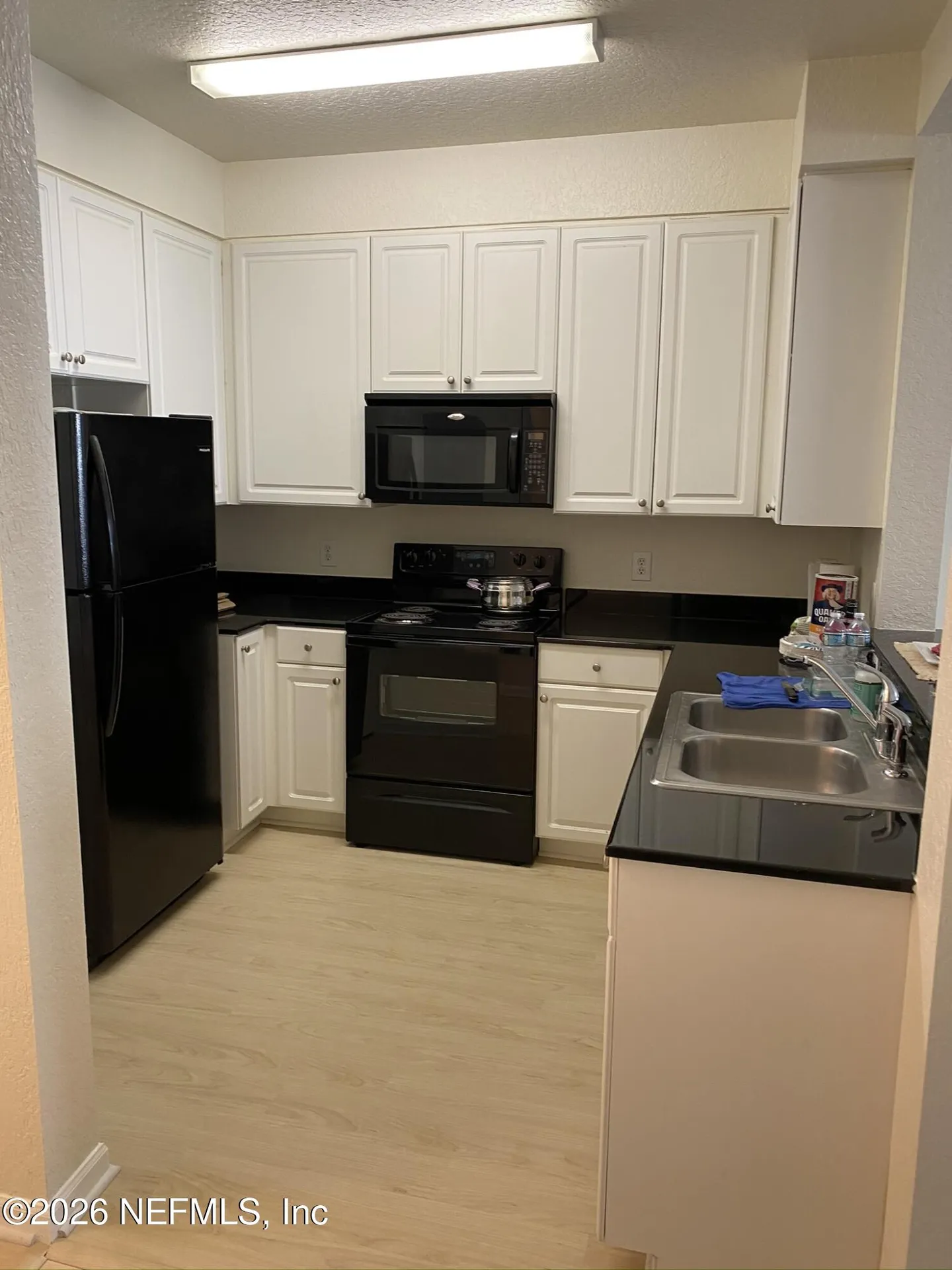 8539 Gate Parkway W Jacksonville FL 32216