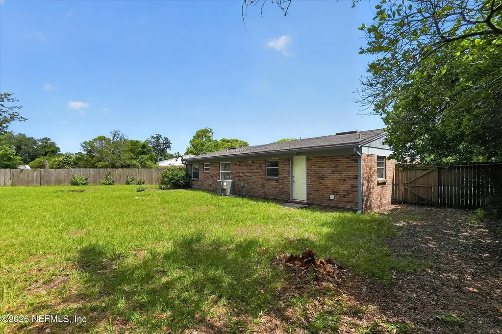 10983 Weymouth Circle N Jacksonville FL 32246