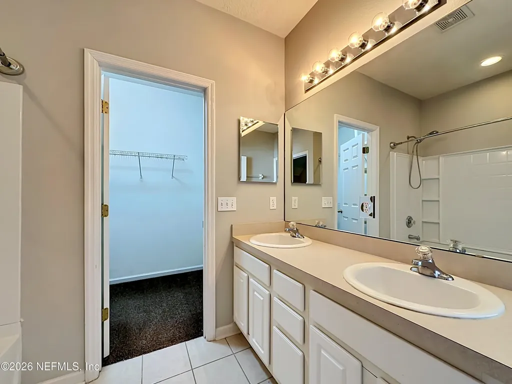 5692 Parkstone Crossing Drive Jacksonville FL 32258