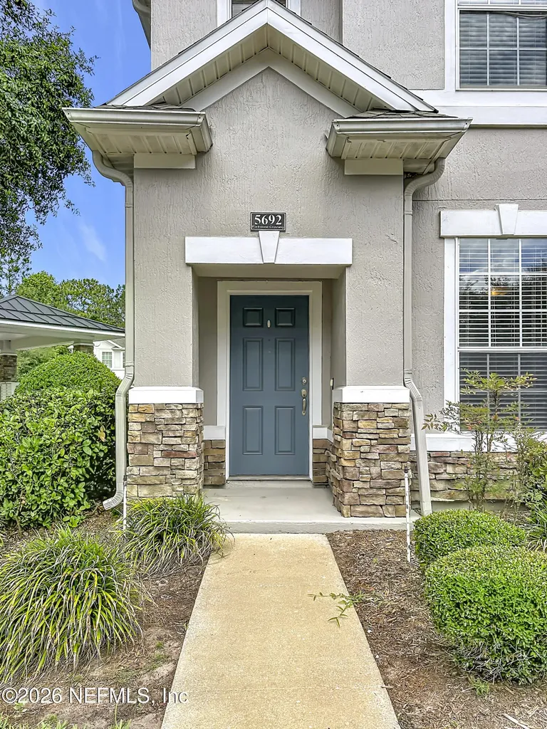 5692 Parkstone Crossing Drive Jacksonville FL 32258