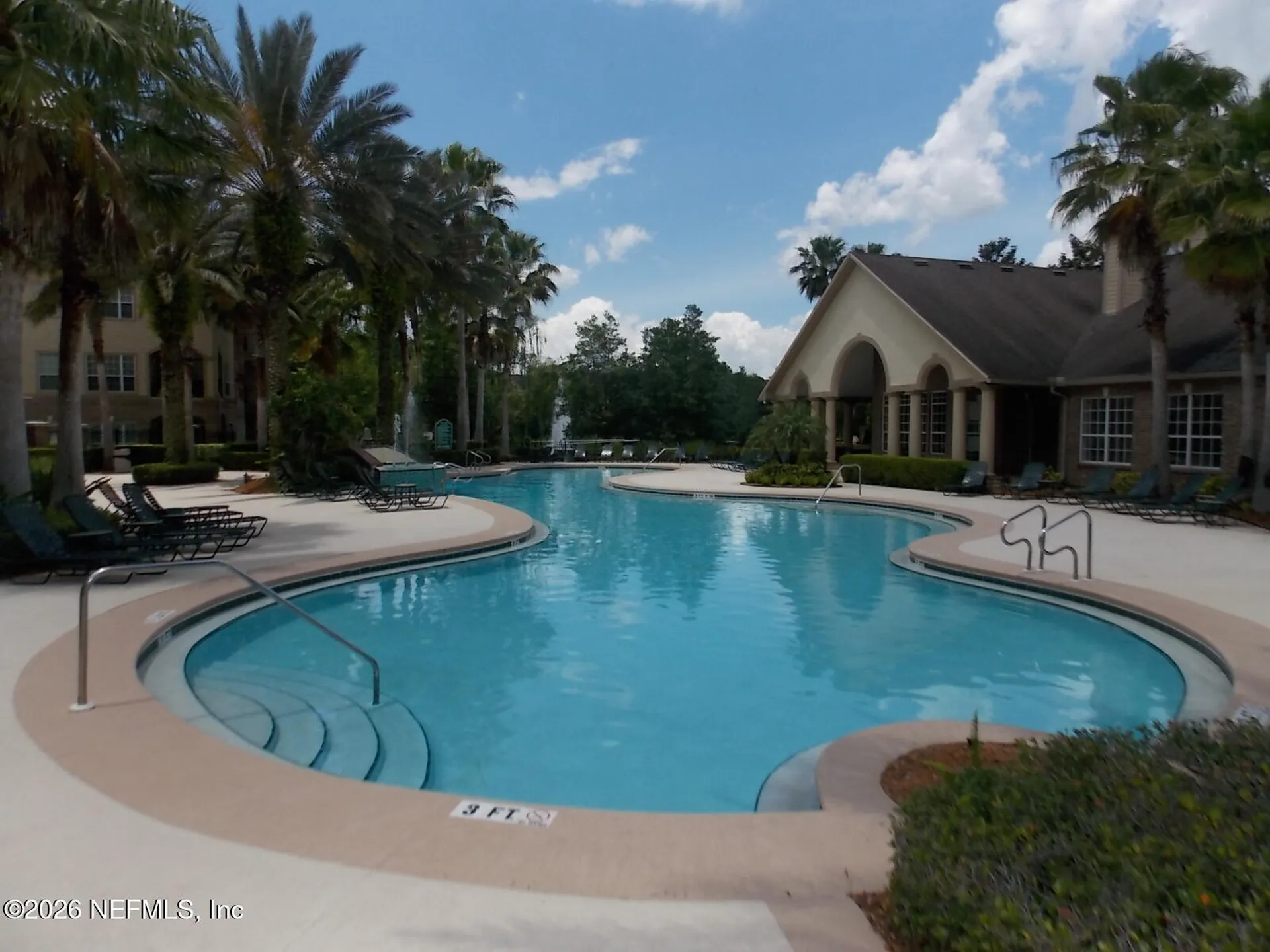7800 Point Meadows Drive Jacksonville FL 32256