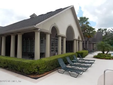 7800 Point Meadows Drive Jacksonville FL 32256