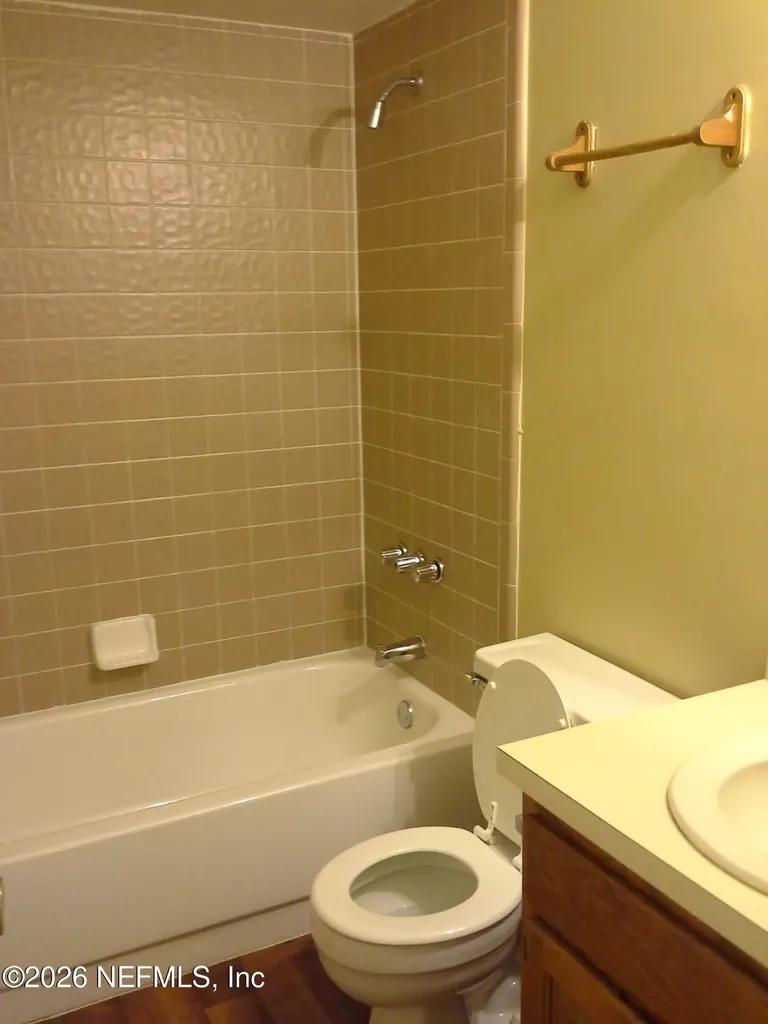 4541 Melissa Court W Jacksonville FL 32210