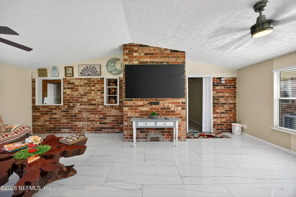 3627 County Road 218 Middleburg FL 32068