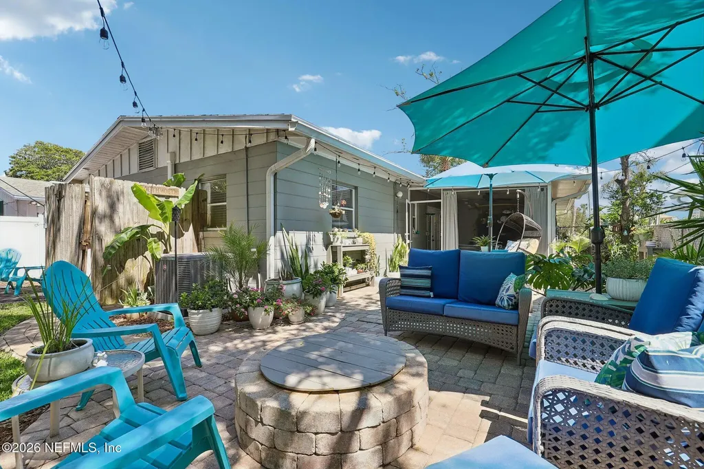 473 Hopkins Street Neptune Beach FL 32266