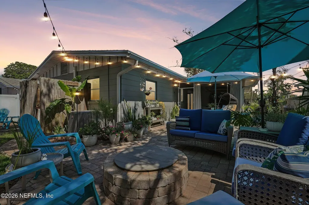 473 Hopkins Street Neptune Beach FL 32266