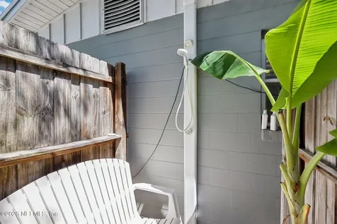 473 Hopkins Street Neptune Beach FL 32266