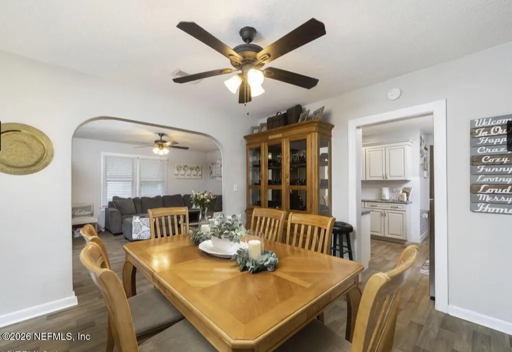 325 Chestnut Drive Jacksonville FL 32208