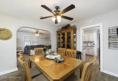 325 Chestnut Drive Jacksonville FL 32208
