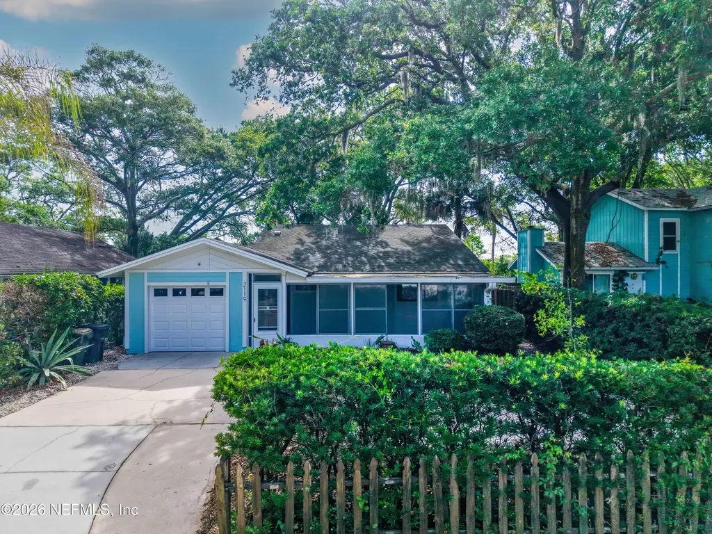 2119 Fairway Villas Lane S Atlantic Beach FL 32233