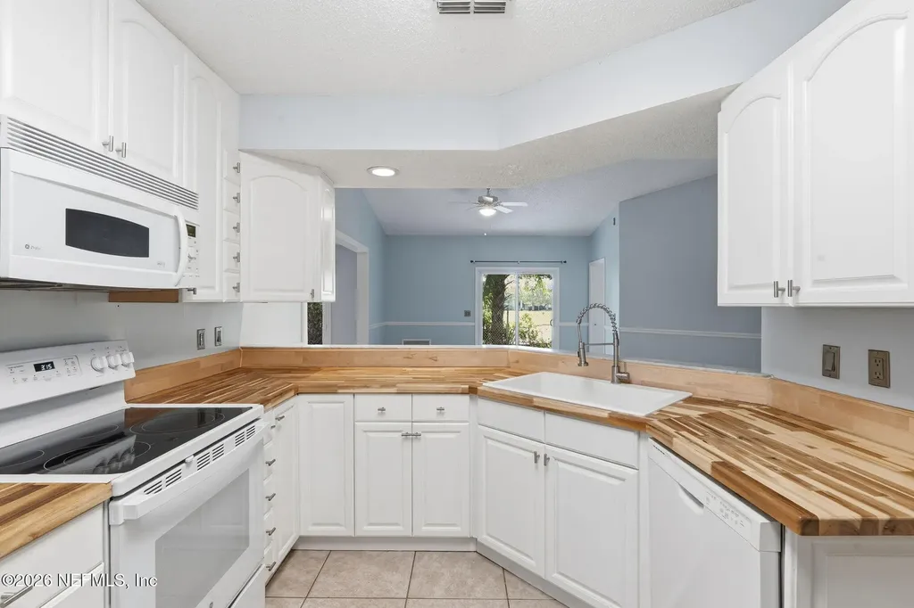 2119 Fairway Villas Lane S Atlantic Beach FL 32233