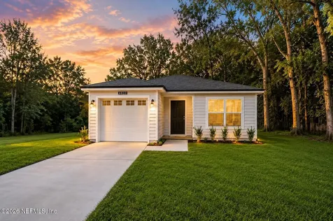 8040 Siskin Avenue Jacksonville FL 32219