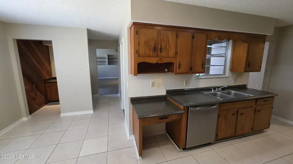 1485 N Dolphin Street Orange Park FL 32073