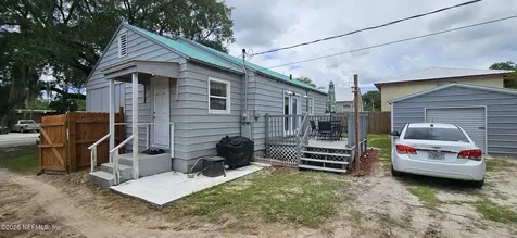 2416 Crill Avenue Palatka FL 32177