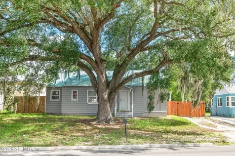 2416 Crill Avenue Palatka FL 32177