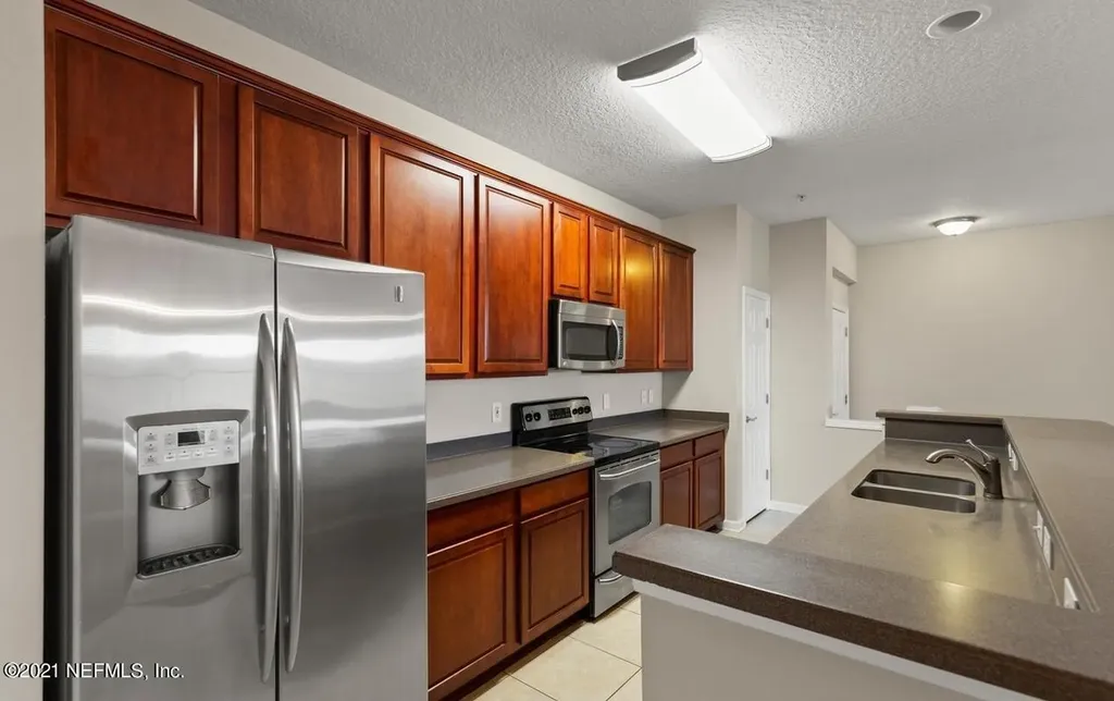 13364 Beach Boulevard Jacksonville FL 32224